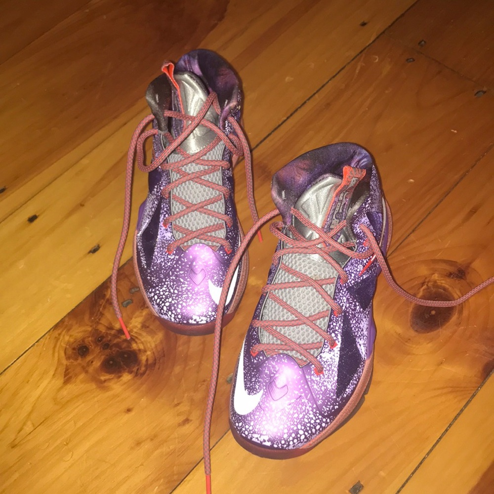 Lebron 10 Extraterrestrial